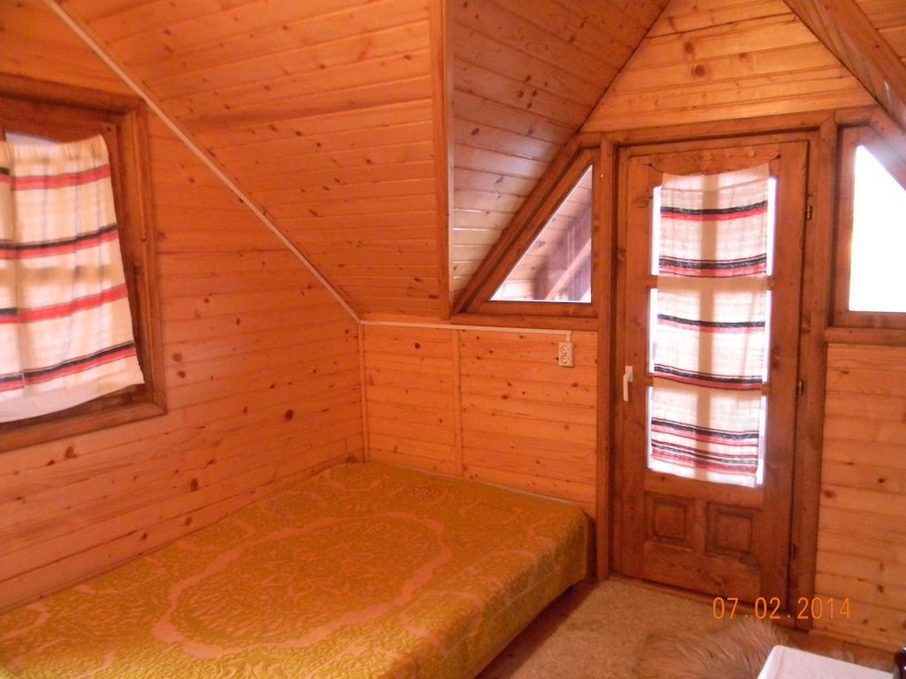Kuekuello Vendeghaz Otel Sovata Oda fotoğraf